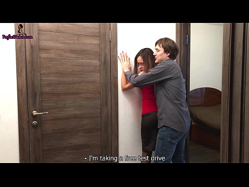 ❤️ Сексуалдуу риэлтор квартирасын сатууда кискасын сезгичтик менен жулкулдатат жана батири - Krempai ❤ Порно бизде ky.mrpornogratis.ru ❌️❤